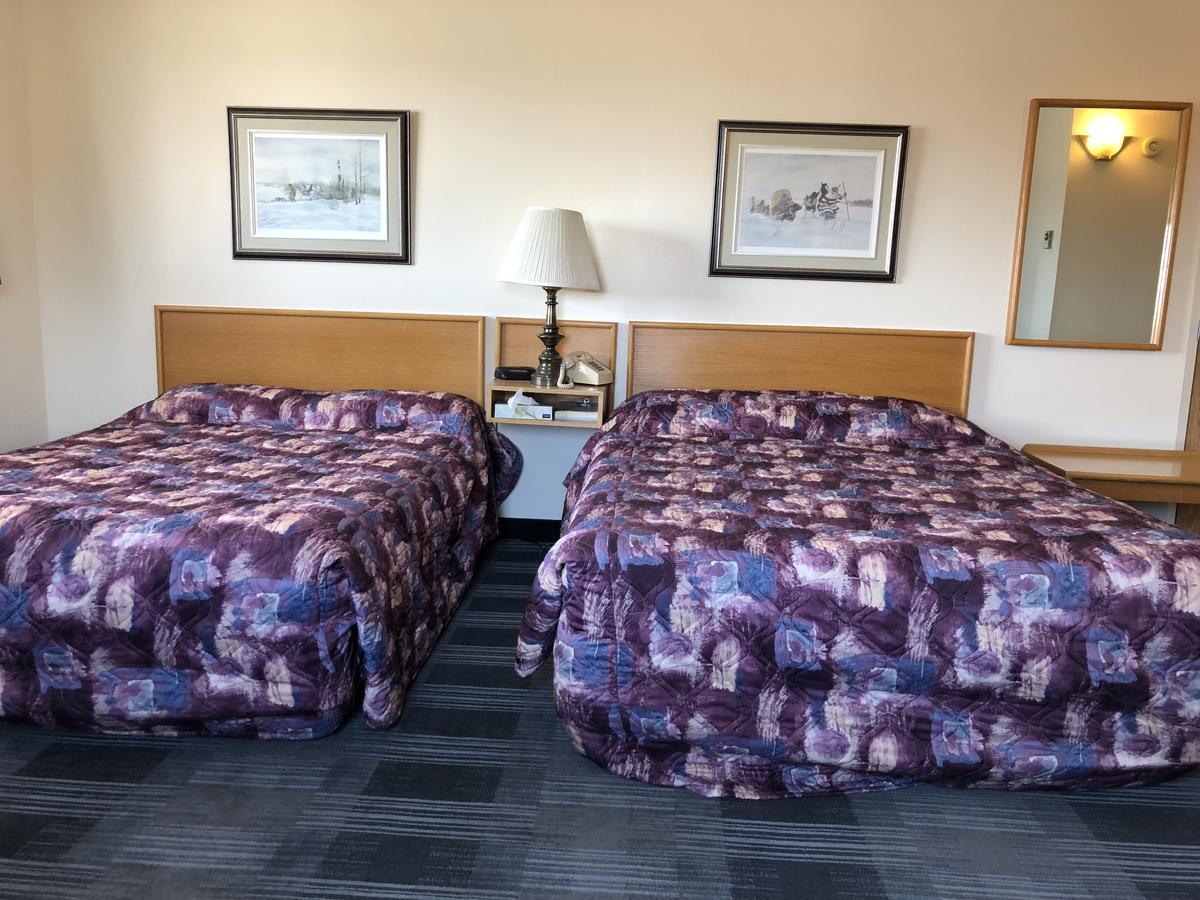 Agassiz Park Lodge McCreary Bagian luar foto