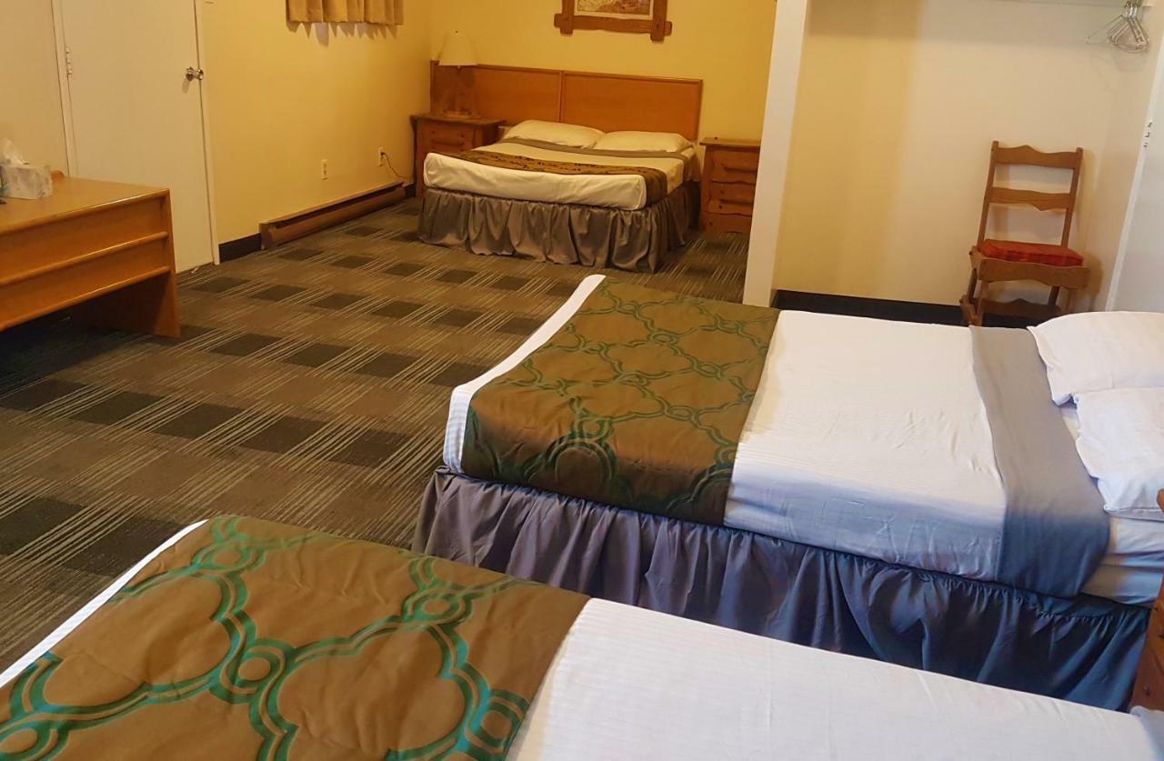 Agassiz Park Lodge McCreary Bagian luar foto